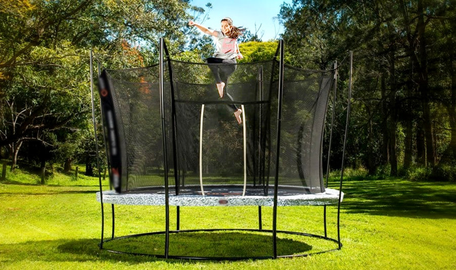 Trampoline Workout 9 perfect exercises for a 20 minute workout to sculpt your legs and butt